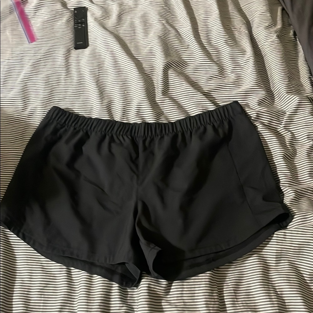 Columbia Black Athletic Shorts Lightweight Elastic Waist